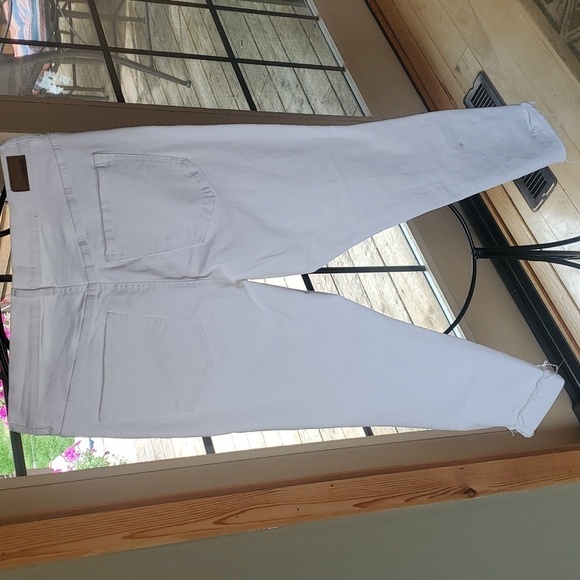 Garage High Rise Raw Hem White Sz. 12 Jeans - Picture 5 of 14